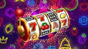 Filipino player enjoying mobile casino and sports betting on eeejl
